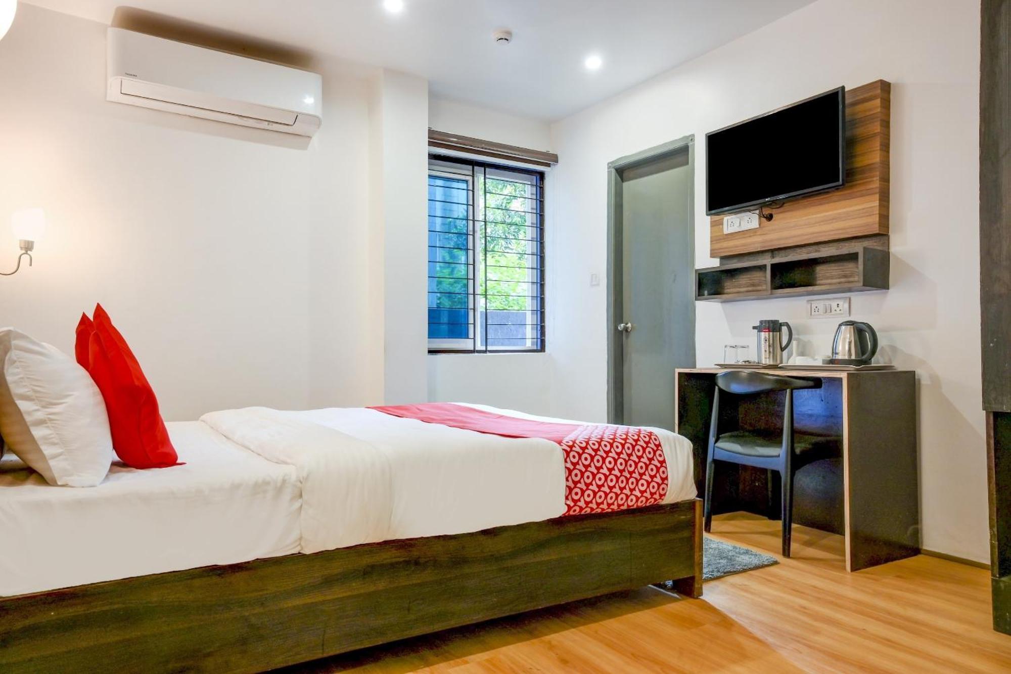 Super Town House Hi5 Aditya International Bhubaneswar Exteriör bild